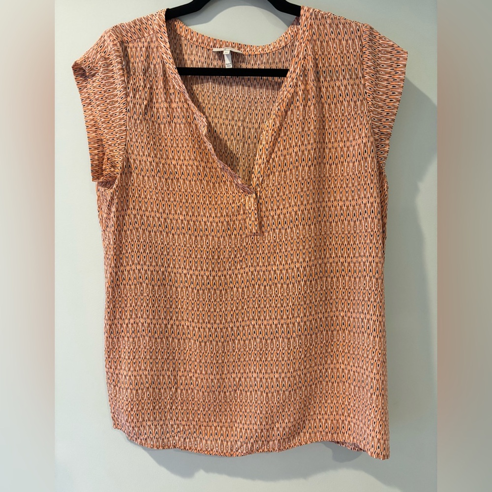 Joie Tashi 100% Silk Printed Powder Pink Short Sleeve Blouse Women’s Size Medium